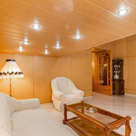 Rustaveli Downtown Aparthotel ティビリシ エクステリア 写真