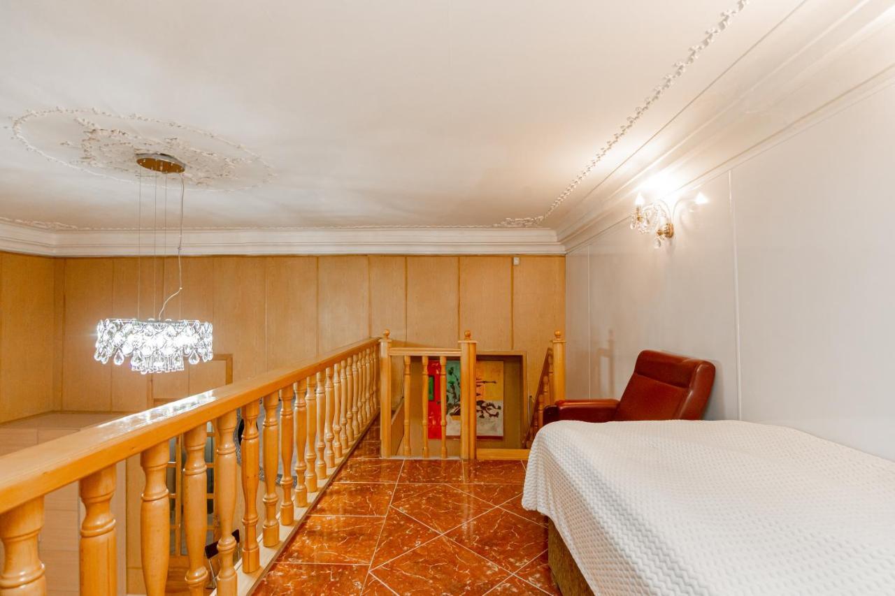 Rustaveli Downtown Aparthotel ティビリシ エクステリア 写真