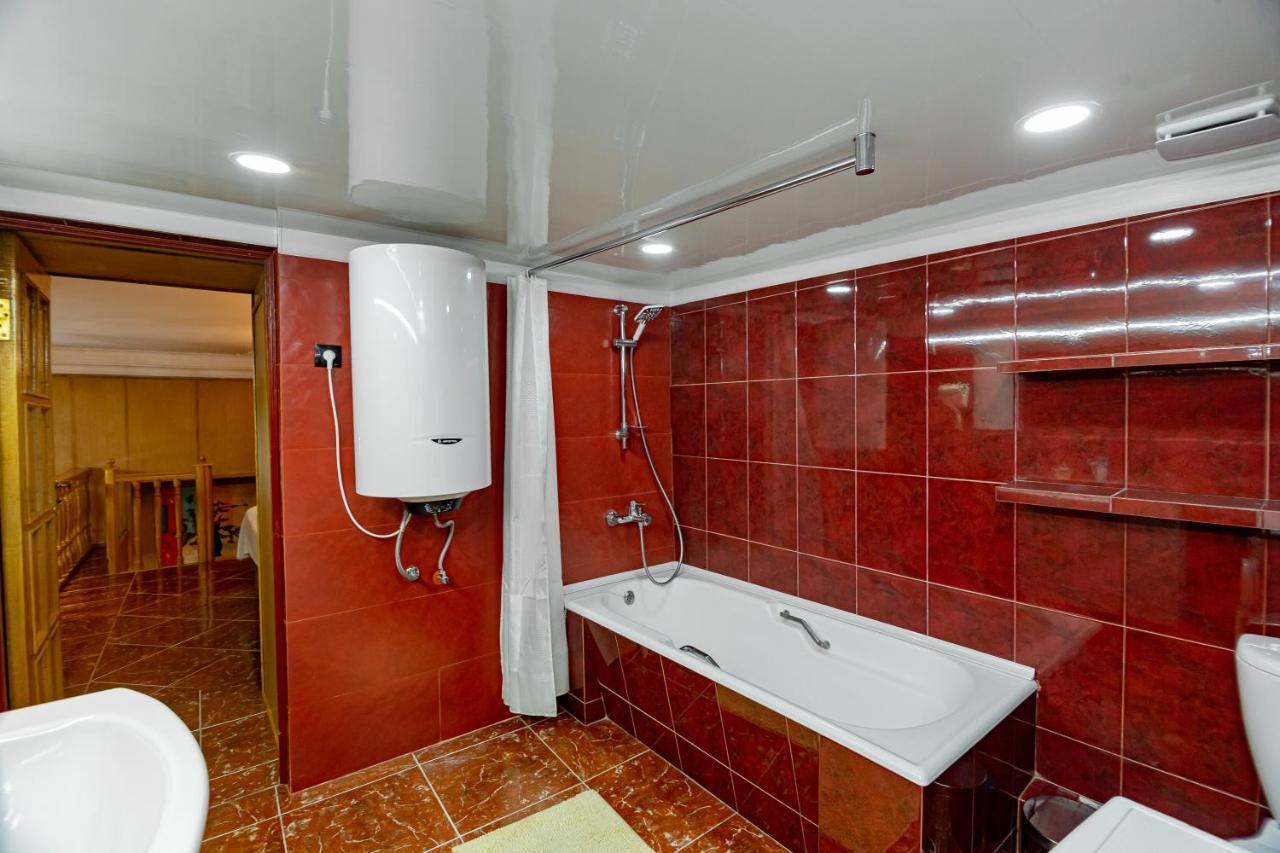 Rustaveli Downtown Aparthotel ティビリシ エクステリア 写真